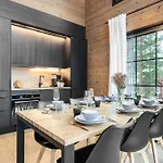 Ski-in & Out Skyline Penthouse By Hilla * Levi